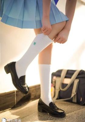 世界围绕你 电视剧